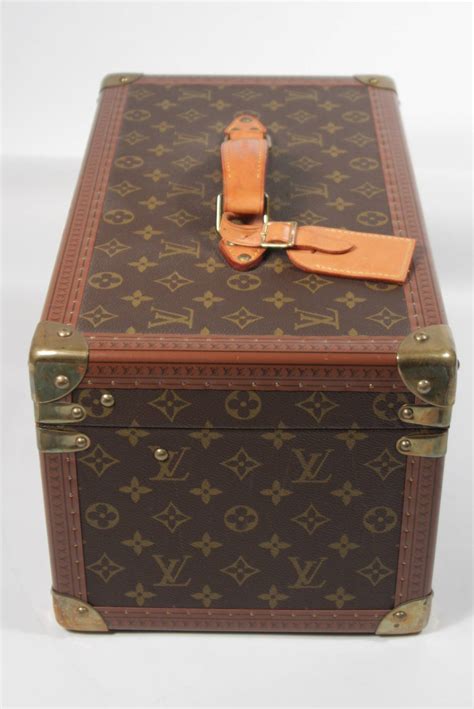 vintage louis vuitton train case
